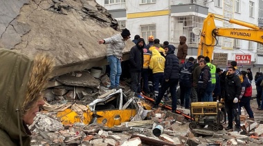 Ya se contabilizan más de 5 mil muertos en el terremoto que sacudió a Turquía y Siria
