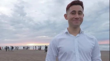 Buscan a un joven que alquiló un kayak y desapareció tras meterse al mar