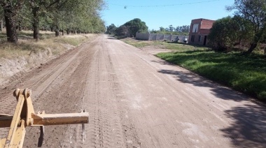 Con repasos y entoscados, el Emsur mejora las calles de Necochea y Quequén