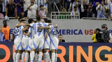 Con un arquero gigante, Argentina le ganó a Ecuador por penales y está en semifinales