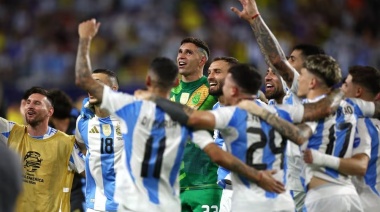 Piden a Tapia y Messi que se disculpen por los cantos racistas contra Francia
