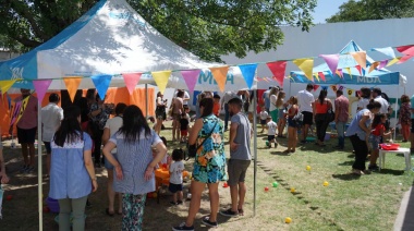Con una colorida kermesse, el Jardín Maternal Evita despidió a sus nuevos pequeños egresados