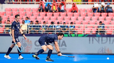Los Leones le empataron a Francia a 6 segundos del final y se clasificaron al repechaje