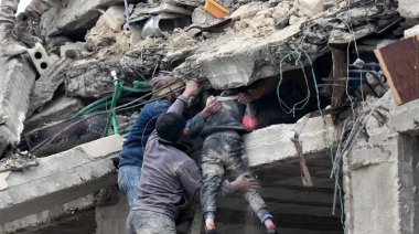 Las muertes ascienden a 11.200 y sigue la búsqueda de sobrevivientes en Turquía y Siria