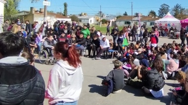 La Secretaría de Turismo participó en la Correcaminata de la Secundaria N° 5