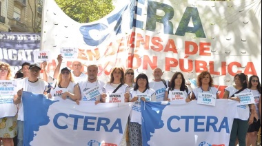 Cuáles son los gremios docentes que se sumaron al paro de este jueves