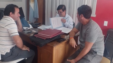 Jornadas de normalización de documentos junto a asociaciones de La Dulce, Claraz y Juan N. Fernández
