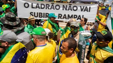 Miles de bolsonaristas piden ante los cuarteles una intervención militar contra Lula da Silva