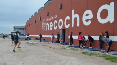 La Escuela Municipal de Atletismo retoma su actividad en el Polideportivo