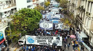 En el Día del Trabajador, la CGT y la Izquierda se movilizaron con reclamos al Gobierno