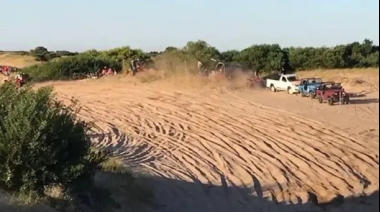 Un arenero perdió el control en una competencia y mató a un hombre en los médanos