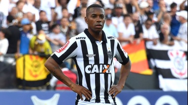 Robinho pasó su primera noche preso en Brasil por una condena de violación grupal
