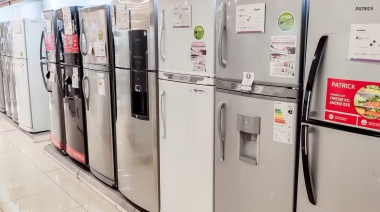 El Gobierno bajará aranceles para importar electrodomésticos y neumáticos