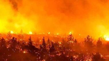 El fuego en los Alerces ya quemó 8.000 hectáreas y viajan bomberos de la Ciudad
