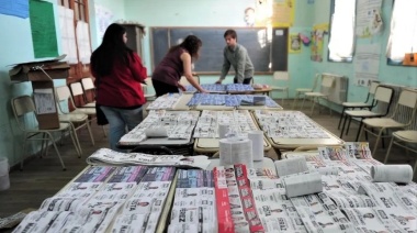 PASO 2023: Boletas de un metro de largo y récord de 27 fórmulas presidenciales