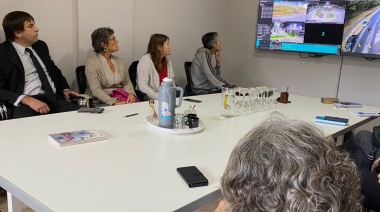 Encuentro intersectorial en el COM para abordar problemáticas con jóvenes