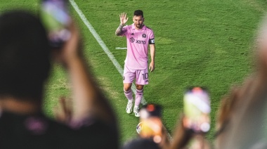 Messi marcó su octavo gol en cinco partidos y logró el pase a semifinales