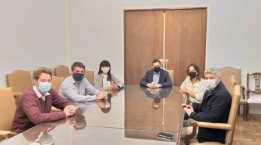 Candidatos del Frente de Todos confirman la llegada de una ambulancia para el Hospital Modular