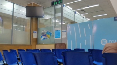 Los bancarios adhieren al paro, pero atenderán al público hasta el mediodía