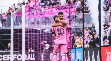 Con doblete de Messi, el Inter Miami aplastó en el clásico a Orlando
