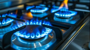 Demoran la quita de subsidios de luz y gas para no impactar a la clase media