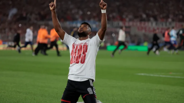 River le ganó un superclásico caliente a Boca y es más puntero que nunca