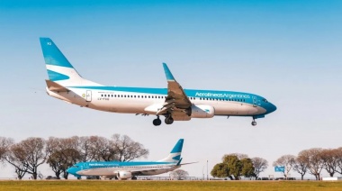 El Gobierno anunció que se recortaron 1.500 puestos en Aerolíneas Argentinas