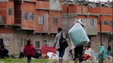 La pobreza descendió en el segundo trimestre y se ubica por debajo del 50%