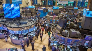Suben un 14% las acciones argentinas en Wall Street y el riesgo país retrocede