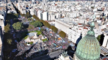 Anta la masiva marcha universitaria, el Gobierno dijo que el diálogo "está finalizado"