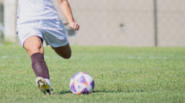 Salvaje agresión en el fútbol femenino: Una jugadora de Quilmes herida