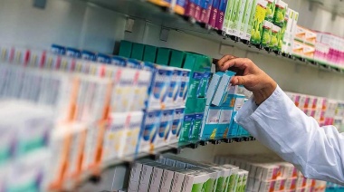Las farmacias podrán exhibir los medicamentos de venta libre en las góndolas