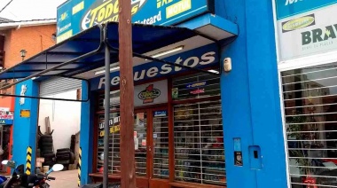 Robaron una moto de un comercio y la publicaron en Facebook
