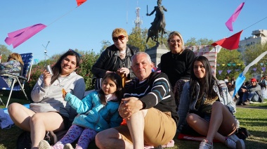 De cara a la próxima temporada estival, los festejos de Necochea atrajeron al turismo