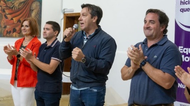 Nueva Necochea presenta su lista de precandidatos en el Centro Vasco