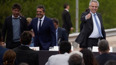 El Presidente festejó el Día de la Lealtad en soledad y Máximo le salió al cruce