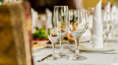 ¿Pararán los hoteleros y gastronómicos el fin de semana largo de octubre?