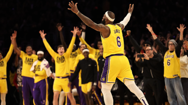 LeBron James se convirtió en el máximo anotador en la historia de la NBA
