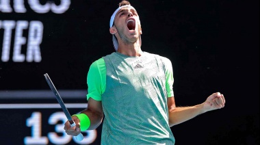 Cerúndolo y Báez empezaron derechos en el Abierto de Australia