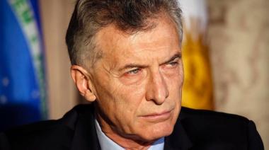 Críticas y burlas a Macri tras su comentario sobre el satélite argentino