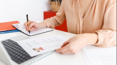 "Creando un CV de Impacto", nuevo curso para la formación digital y la postulación laboral