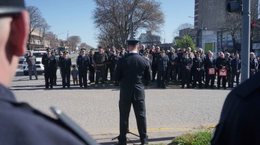 Los Bomberos de Necochea celebraron los 137 años de vida de la fuerza bonaerense