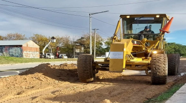 Enérgicos trabajos de repaso del Emsur para cumplir con los reclamos vecinales