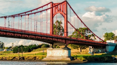 Postal del distrito: El Puente Colgante cumple 94 años de vida