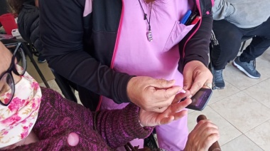 Campaña de Prevención en Quequén: 27 vecinos se testearon en la jornada de Diabetes