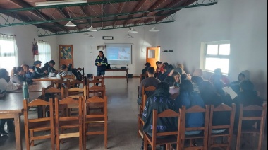 Continúan las charlas para conductores principiantes en escuelas secundarias