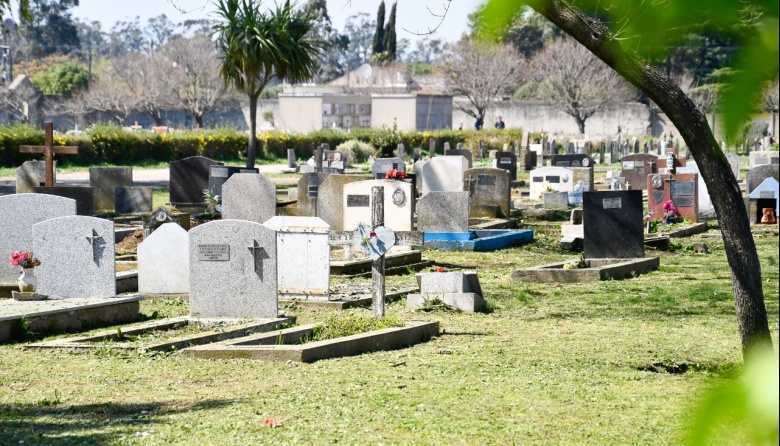 El Cementerio Municipal publicó listados de sepulturas y nichos vencidos