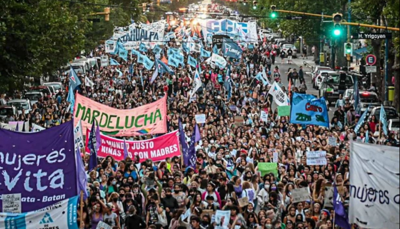 La UNLP convoca a una nueva marcha universitaria tras el veto de Milei
