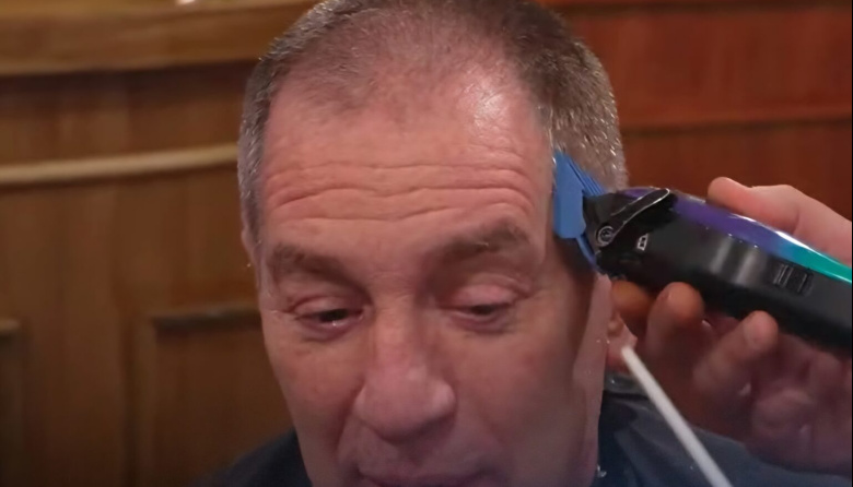 Santilli y la rapada electoral: el insólito show del colorado libertario