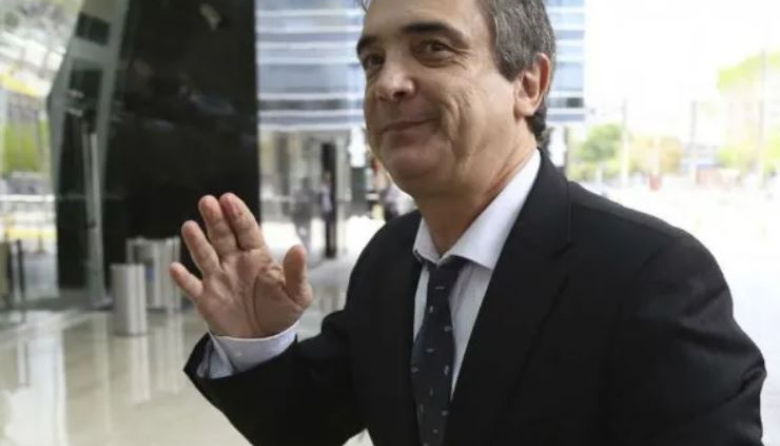 Catarata de tuits de Nito Artaza contra la reforma laboral y la UCR: "Viejo sueño de los poderosos"